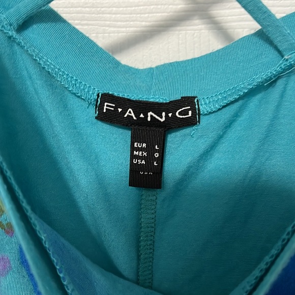 Fang short sleeve shirt with cris cross back size large - Picture 4 of 4